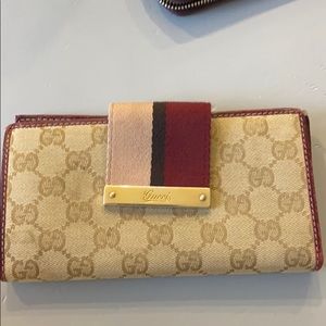 Gucci wallet.